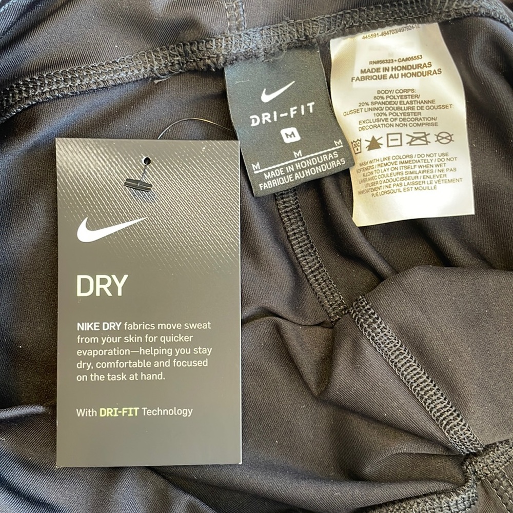 NWT Black Nike spandex, Women’s size medium. New with tag - Picture 5 of 5